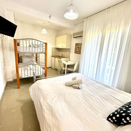 Katerina Apartments Neos Pirgos Luaran gambar