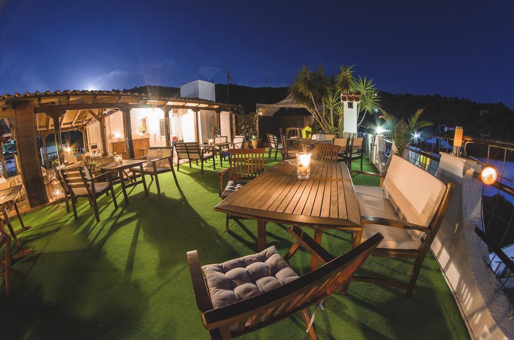 Katerina Apartments Neos Pirgos Luaran gambar