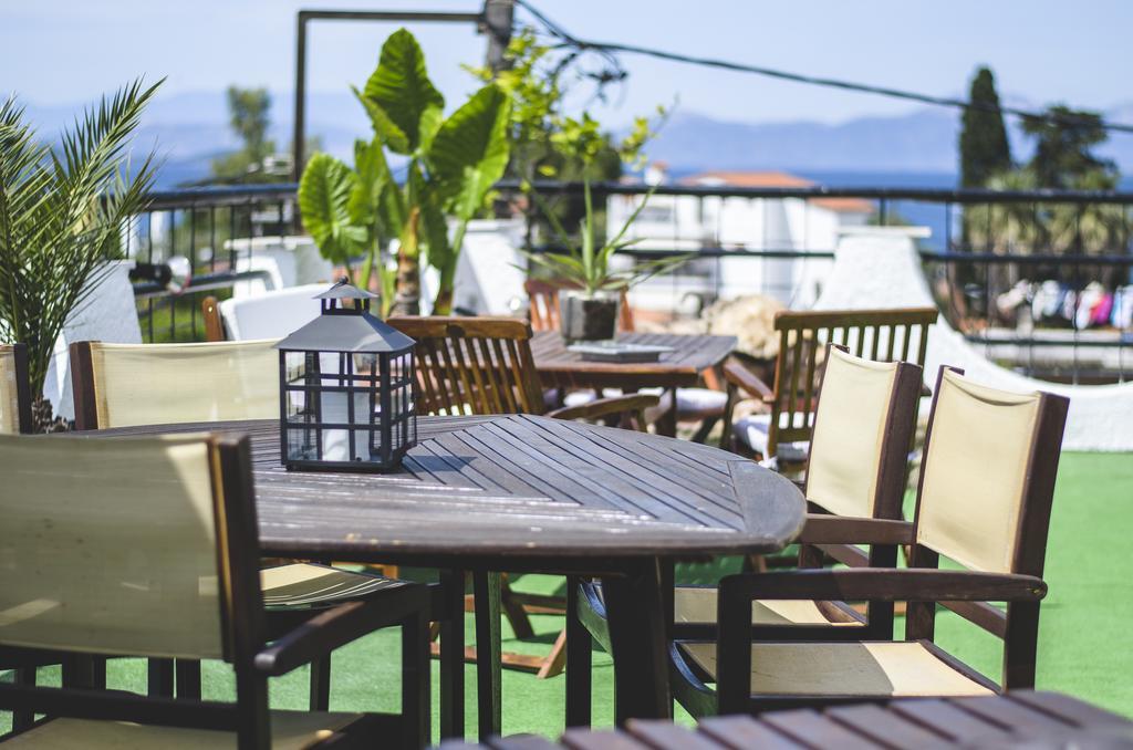 Katerina Apartments Neos Pirgos Luaran gambar