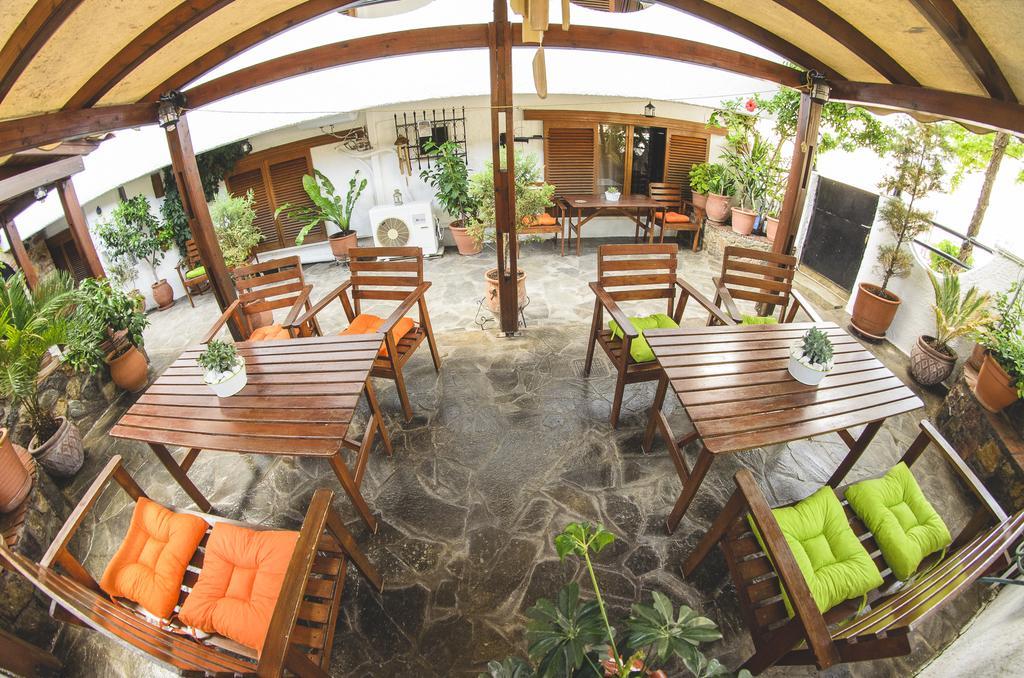 Katerina Apartments Neos Pirgos Luaran gambar