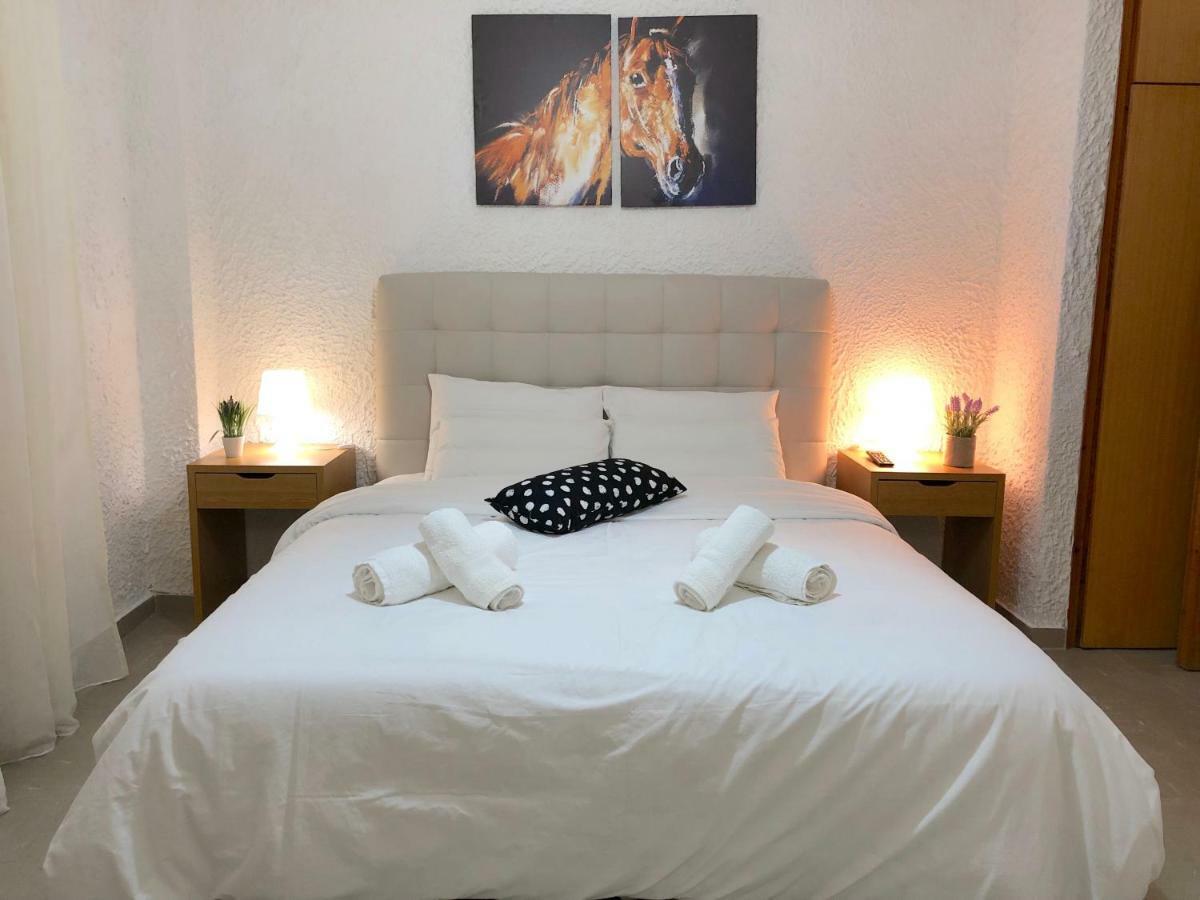 Katerina Apartments Neos Pirgos Luaran gambar